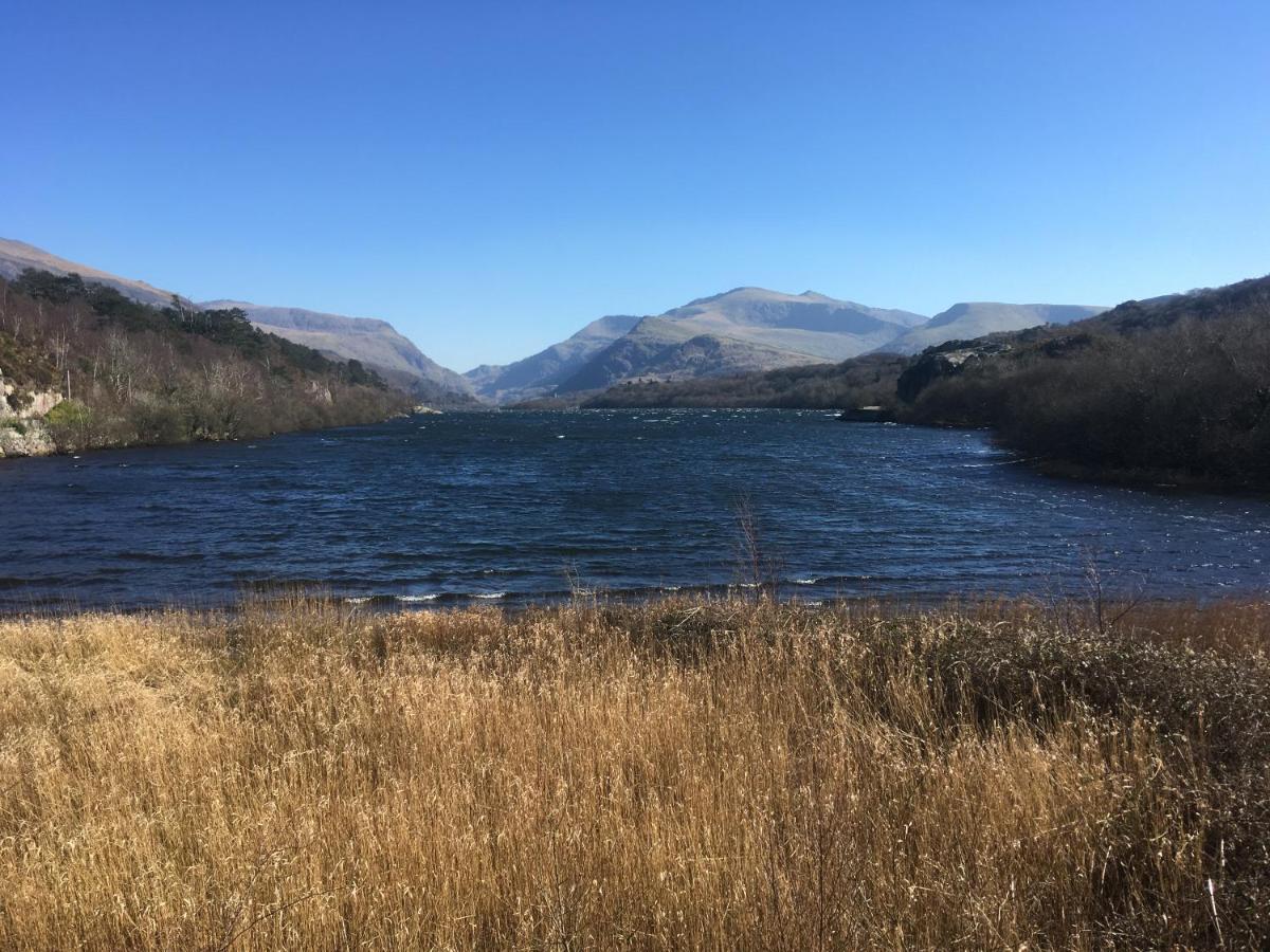 Llanberis Lodges Экстерьер фото